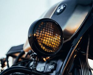 Preview wallpaper motorcycle, bike, headlight, optics, closeup