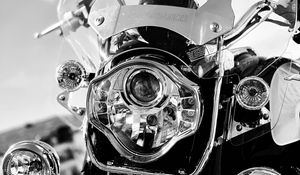 Preview wallpaper motorcycle, bike, headlight, black and white