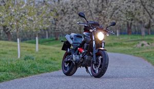 Preview wallpaper motorcycle, bike, headlight, light, road