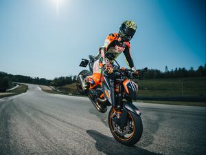 Preview wallpaper motorcycle, bike, motorcyclist, stunt