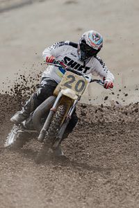 Preview wallpaper motorcycle, bike, motorcyclist, sand, stunt