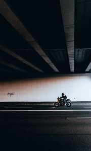 Preview wallpaper motorcycle, bike, motorcyclist, road, speed