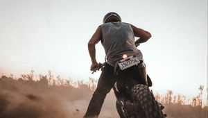 Preview wallpaper motorcycle, bike, motorcyclist, dust, wheel