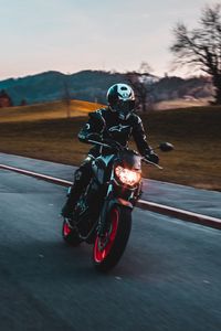 Preview wallpaper motorcycle, bike, motorcyclist, speed, road