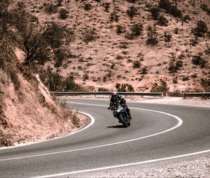 Preview wallpaper motorcycle, bike, motorcyclist, turn, road