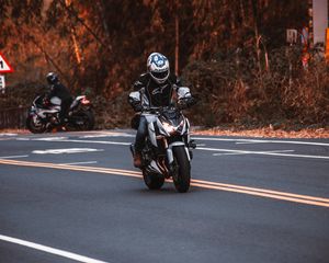 Preview wallpaper motorcycle, bike, motorcyclist, road