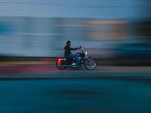 Preview wallpaper motorcycle, bike, motorcyclist, speed, movement, blur