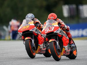 Preview wallpaper motorcycle, bike, motorcyclist, race
