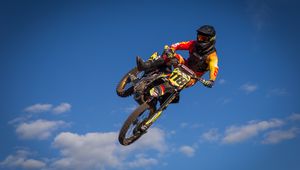 Preview wallpaper motorcycle, bike, motorcyclist, trick, jump, sky