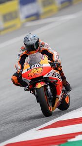 Preview wallpaper motorcycle, bike, orange, motorcyclist, track, race