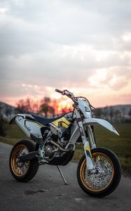 Preview wallpaper motorcycle, bike, pitbike, sports, white