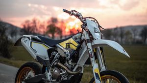 Preview wallpaper motorcycle, bike, pitbike, sports, white