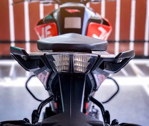 Preview wallpaper motorcycle, bike, rear view, lights