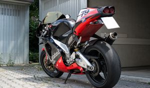 Preview wallpaper motorcycle, bike, red, black, parking