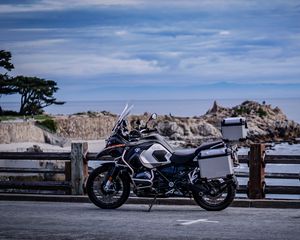 Preview wallpaper motorcycle, bike, sea, blur