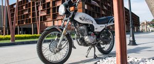 Preview wallpaper motorcycle, bike, white, parking