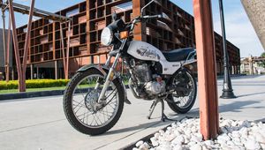 Preview wallpaper motorcycle, bike, white, parking