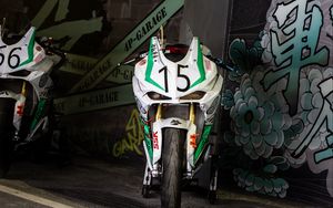 Preview wallpaper motorcycle, bike, white