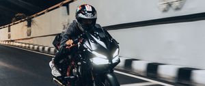 Preview wallpaper motorcycle, black, motorcyclist, speed, road