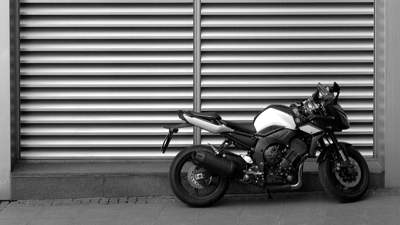 Wallpaper motorcycle, bw, wall, street