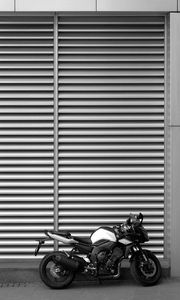 Preview wallpaper motorcycle, bw, wall, street