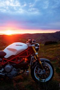 Preview wallpaper motorcycle, ducati, sunlight, sunset