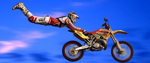 Preview wallpaper motorcycle, flight, trick, jump, suit, extreme, danger