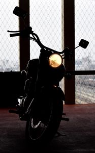 Preview wallpaper motorcycle, front view, headlight, light