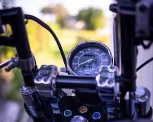 Preview wallpaper motorcycle, handle bar, speedometer, blur