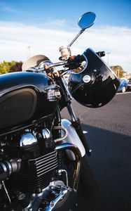 Preview wallpaper motorcycle, helmet, bike, black