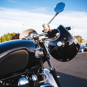 Preview wallpaper motorcycle, helmet, bike, black