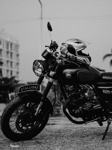 Preview wallpaper motorcycle, helmet, bw