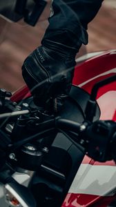Preview wallpaper motorcycle, key, glove, motorcyclist