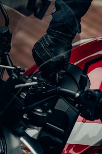 Preview wallpaper motorcycle, key, glove, motorcyclist