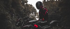 Preview wallpaper motorcycle, motorcyclist, bike, equipment, side view