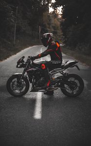 Preview wallpaper motorcycle, motorcyclist, bike, equipment, helmet