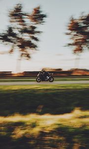 Preview wallpaper motorcycle, motorcyclist, bike, helmet, movement