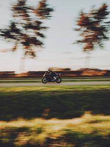 Preview wallpaper motorcycle, motorcyclist, bike, helmet, movement