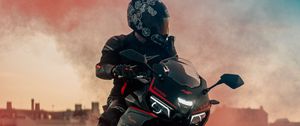 Preview wallpaper motorcycle, motorcyclist, bike, black, smoke