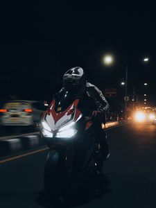 Preview wallpaper motorcycle, motorcyclist, bike, road, night, speed