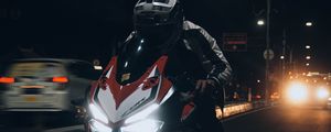 Preview wallpaper motorcycle, motorcyclist, bike, road, night, speed