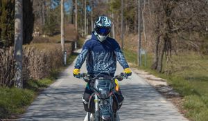 Preview wallpaper motorcycle, motorcyclist, bike, moto