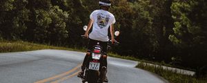 Preview wallpaper motorcycle, motorcyclist, bike, moto, road, ride