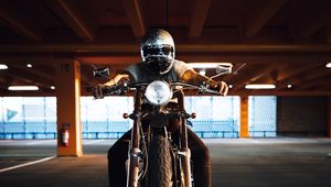 Preview wallpaper motorcycle, motorcyclist, front view, bike, helmet