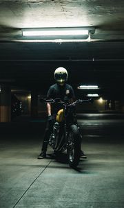 Preview wallpaper motorcycle, motorcyclist, helmet, bike, parking