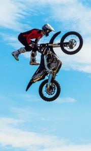 Preview wallpaper motorcycle, motorcyclist, jump, helmet