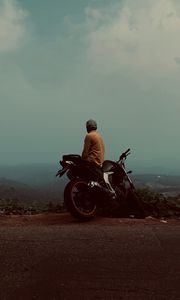 Preview wallpaper motorcycle, motorcyclist, road, fog
