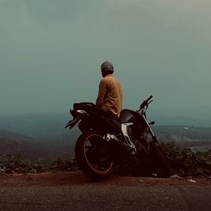 Preview wallpaper motorcycle, motorcyclist, road, fog