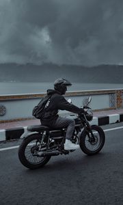 Preview wallpaper motorcycle, motorcyclist, road, speed