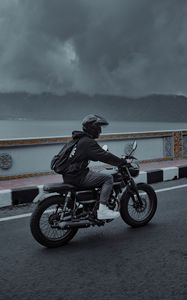 Preview wallpaper motorcycle, motorcyclist, road, speed